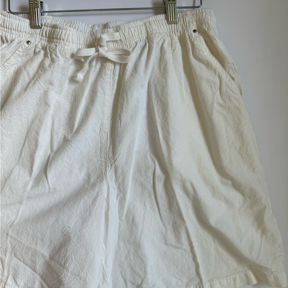 Erika Women's High Waist Shorts - White